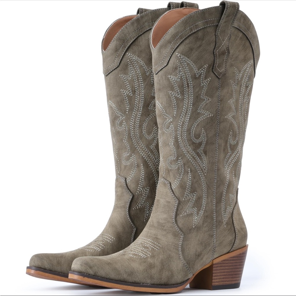 IUV Cowboy Boots For
Women Western Cowgirl.size:6